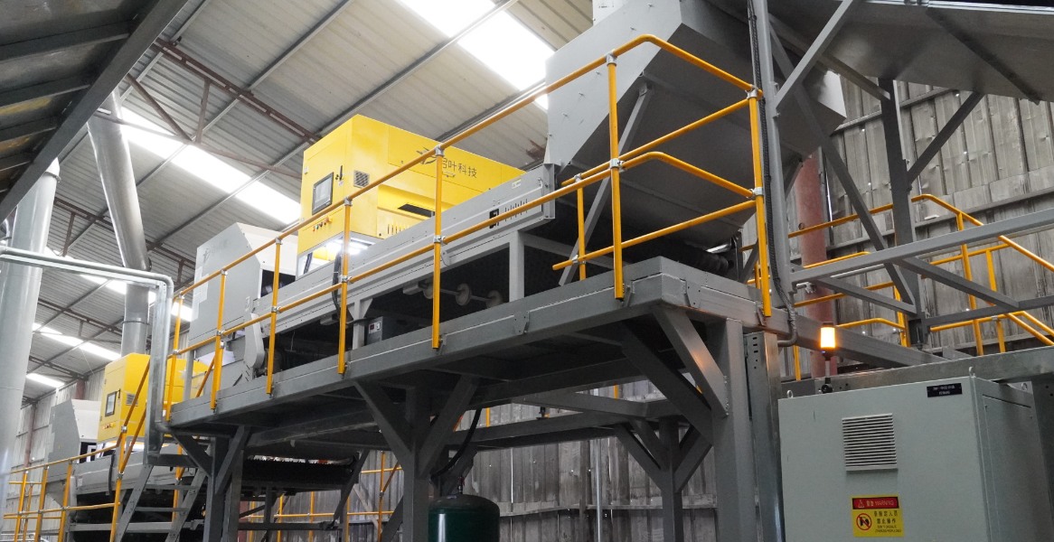 Projet de tri automatisé de plastiques mixtes multi-catégories