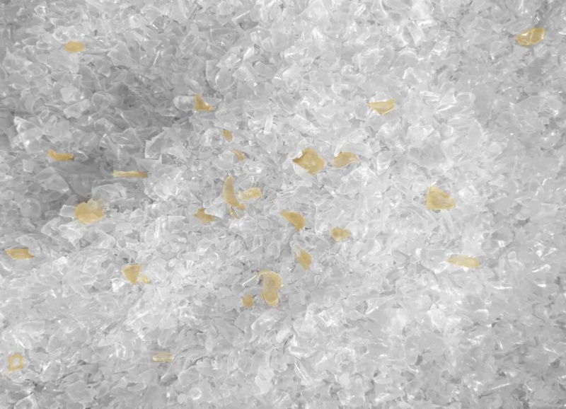 Élimination des bouteilles avec barrière ≥ 98 % : DATABEYOND lance le premier trieur 3D du secteur avec fusion barrière et fluorescence